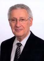 Lynn Max Taussig